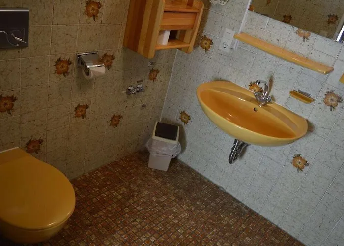 With 1 Bedroom Nyaraló